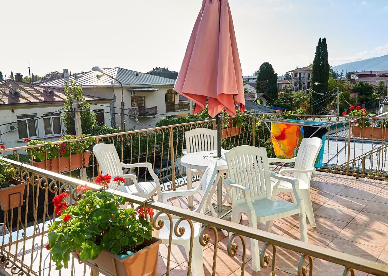 Отель Marco Club Гагра Экстерьер фото
